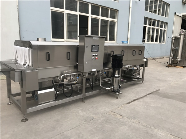 塑料筐清洗機(jī)客戶(hù)，塑料筐清洗機(jī)客戶(hù)案例，哪些客戶(hù)在用洗箱機(jī)，環(huán)速的洗箱機(jī)客戶(hù)