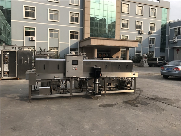 塑料筐清洗機(jī)客戶(hù)，塑料筐清洗機(jī)客戶(hù)案例，哪些客戶(hù)在用洗箱機(jī)，環(huán)速的洗箱機(jī)客戶(hù)